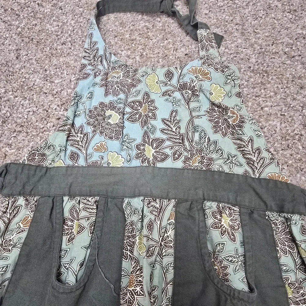 Milli Home Marsha Cutler Floral‎ Cotton Apron Teal Green Pockets 100% Cotton